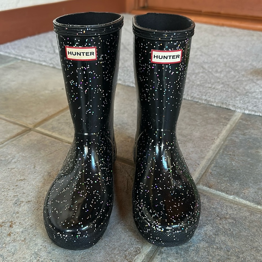 Girls Hunter Sparkle Rain boots!